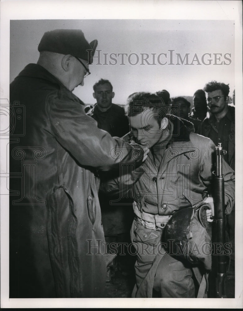 1952 Francis Cardinal Spellman meets U.S Soldiers in Korean Front - Historic Images