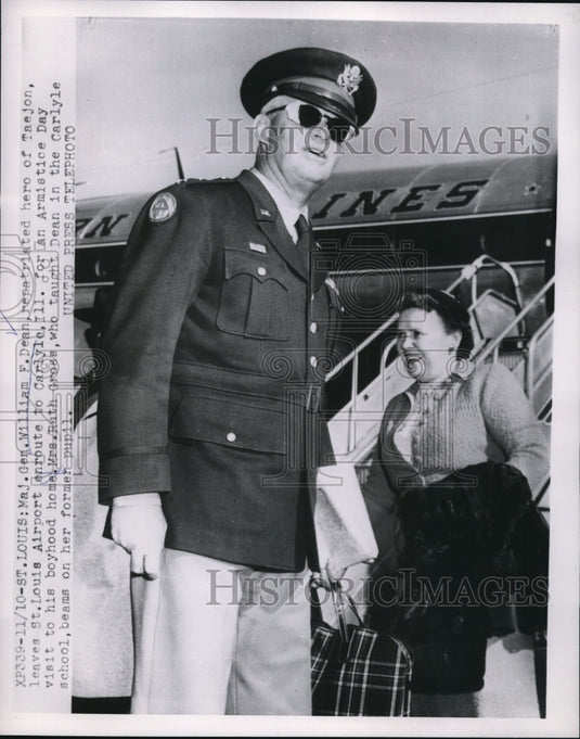 1953 Mrs. Ruth Cross and her former pupil Maj. Gen. William F. Dean - Historic Images