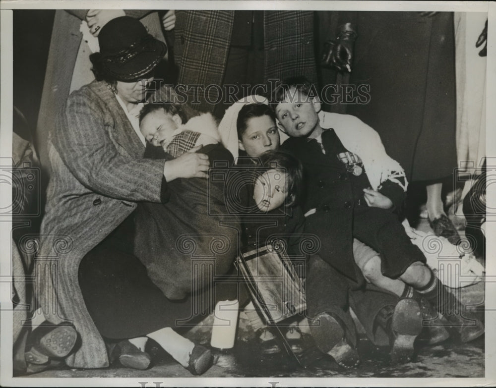 1937 London Family during night vigil for the Coronation Procession - Historic Images