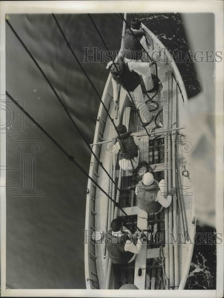 1937 Press Photo State Merchant Marine students during a rescue practice-Historic Images