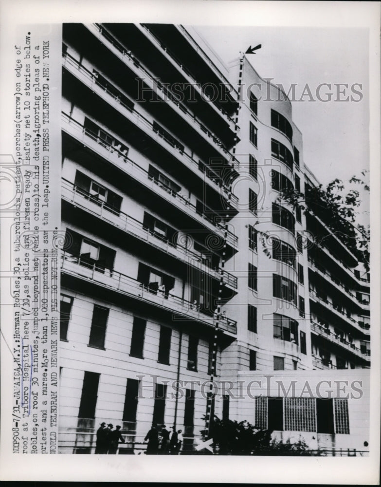 1953 New York Tuberculosis patient Herman Robles, hospital roof NYC - Historic Images