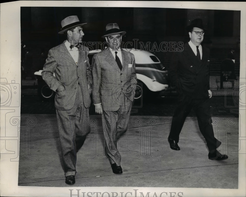 1946 Press Photo New York Harold Shapiro, E. Allen Lustig, and Henry Lustig NYC - Historic Images