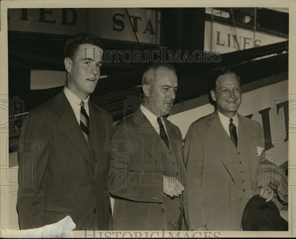 1939 Press Photo New York John Hamilton Sails For Europe NYC - neny05305-Historic Images