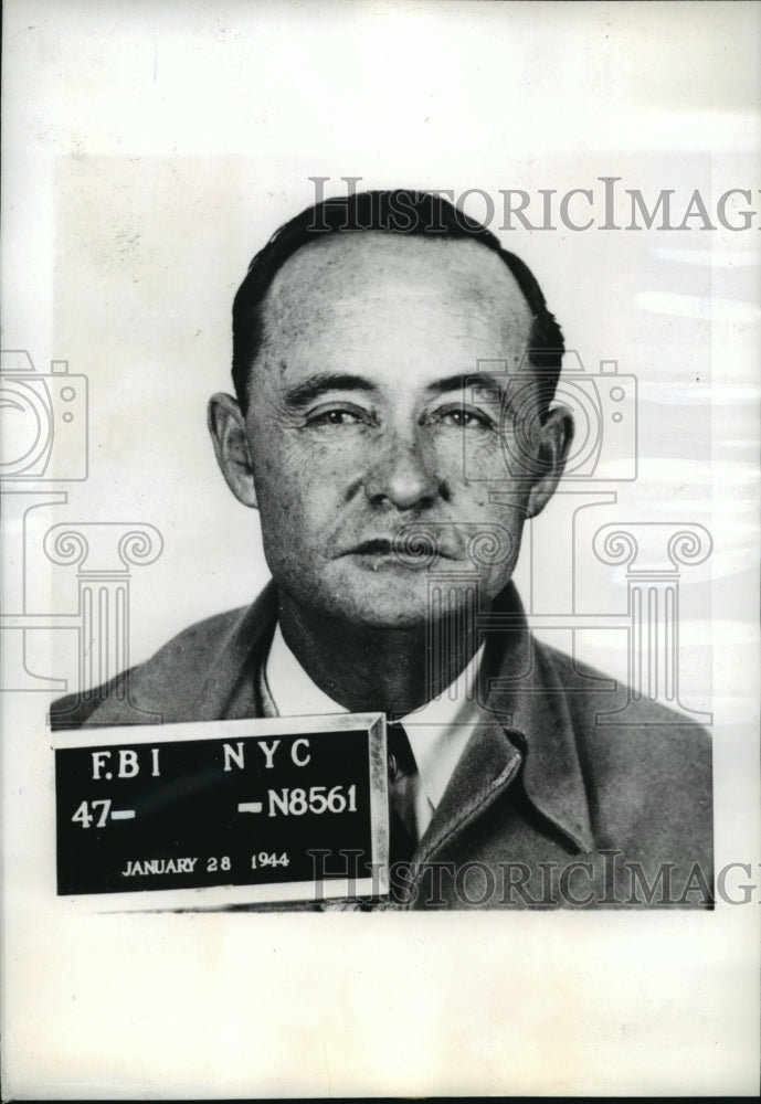 1944 Press Photo New York Virgil Ginger Arrested For Impersonating FBI Agent NYC - Historic Images