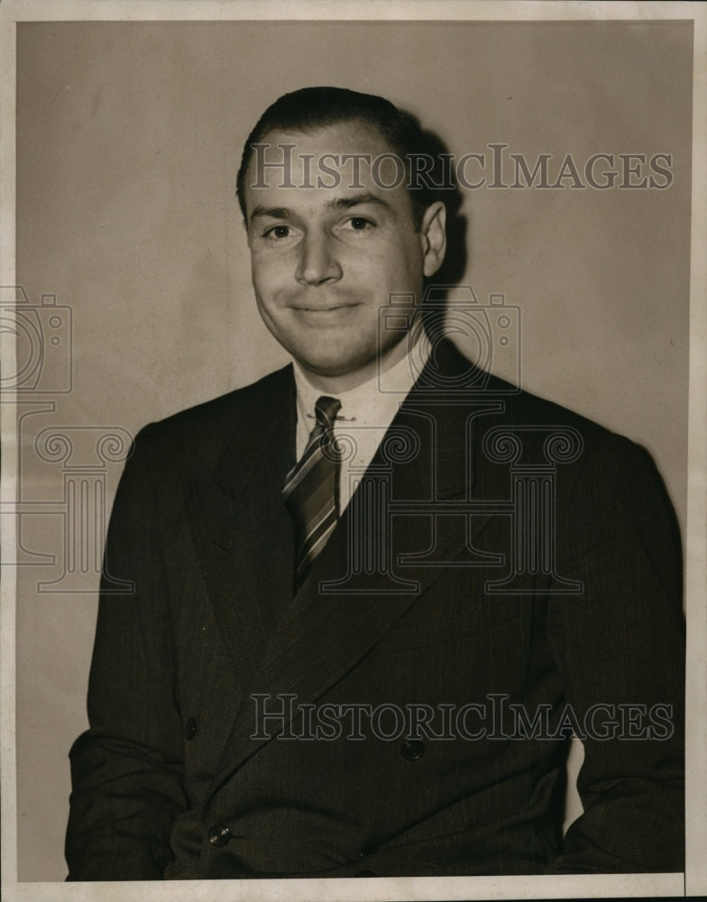 1939 Press Photo New York Wintrop Rockefeller at 24 West 55th St NYC - neny07458-Historic Images