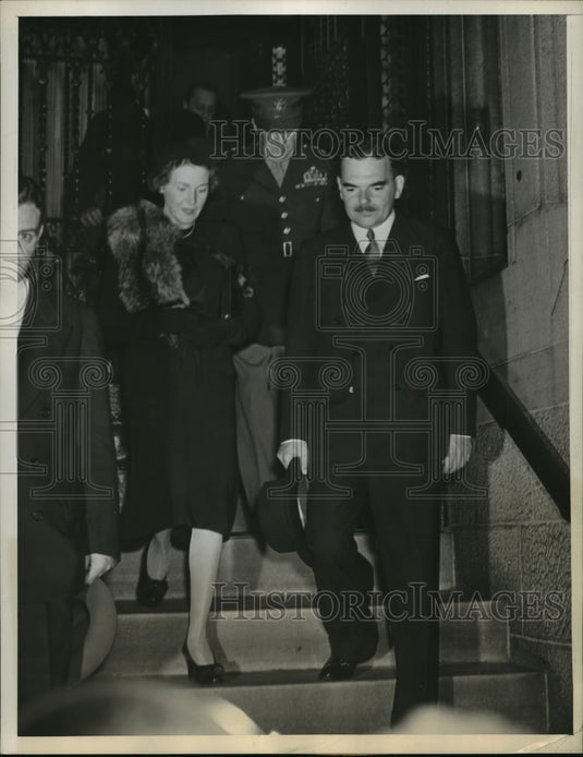 1944 Press Photo New York Gov.Thomas Dewey. pay homage to Alfred Smith NYC - Historic Images