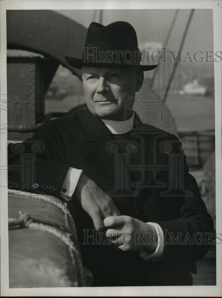 1939 Press Photo New York Abbe Ernest Dimnet French Priest Arrives in NYC - Historic Images