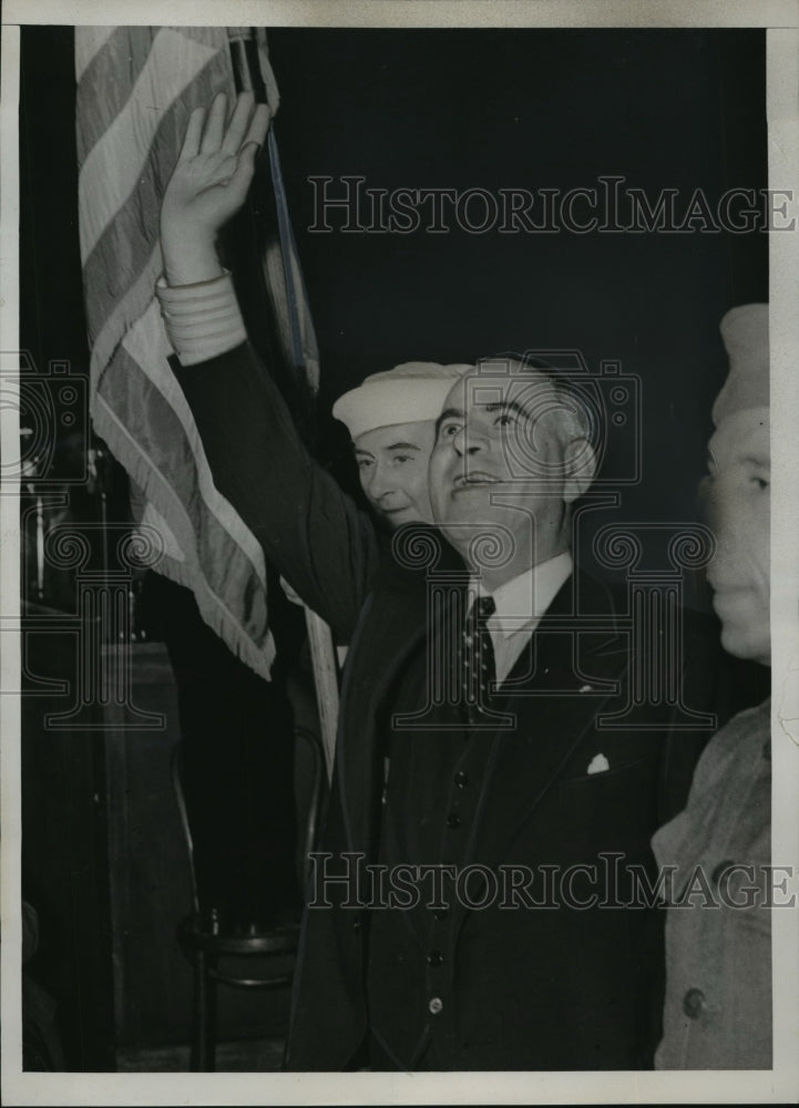 1938 Press Photo New York Lehman takes &#39;bow&quot; at A.L.P. rally NYC - neny09277-Historic Images