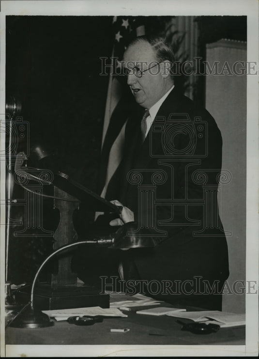 1935 Press Photo New York Hon John McKenzie Docks Commissioner NYC - Historic Images