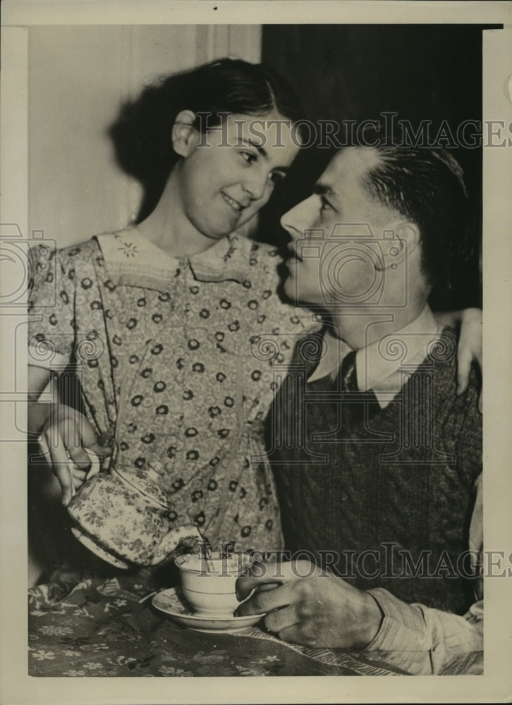 1938 Press Photo New York Faces jail to give blood to sister NYC - Historic Images