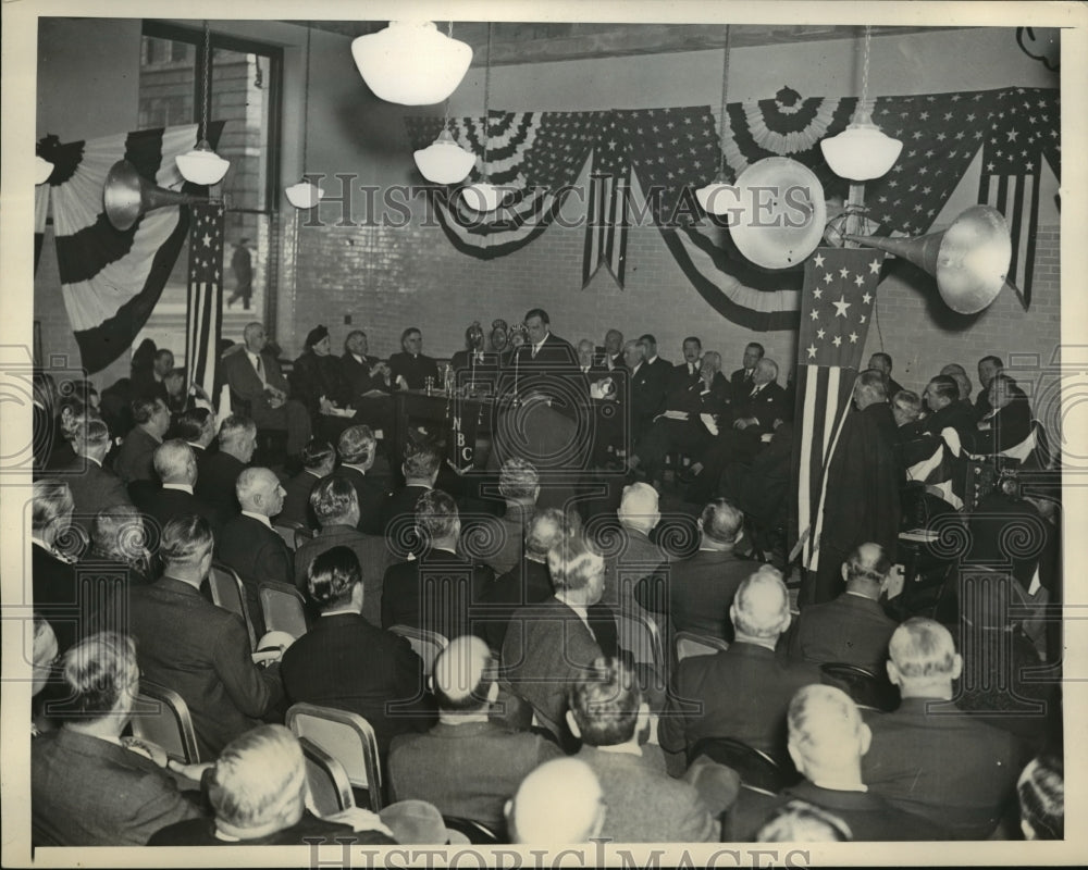 1935 Press Photo New York Mayor LaGuardia speaks at ceremony NYC - Historic Images