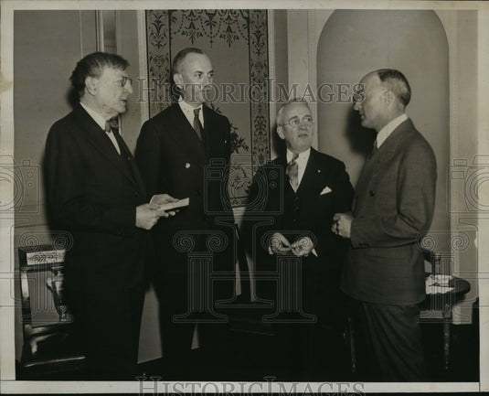 1935 Press Photo New York Debtor Relief Conference Waldorf-Astoria Hotel NYC-Historic Images