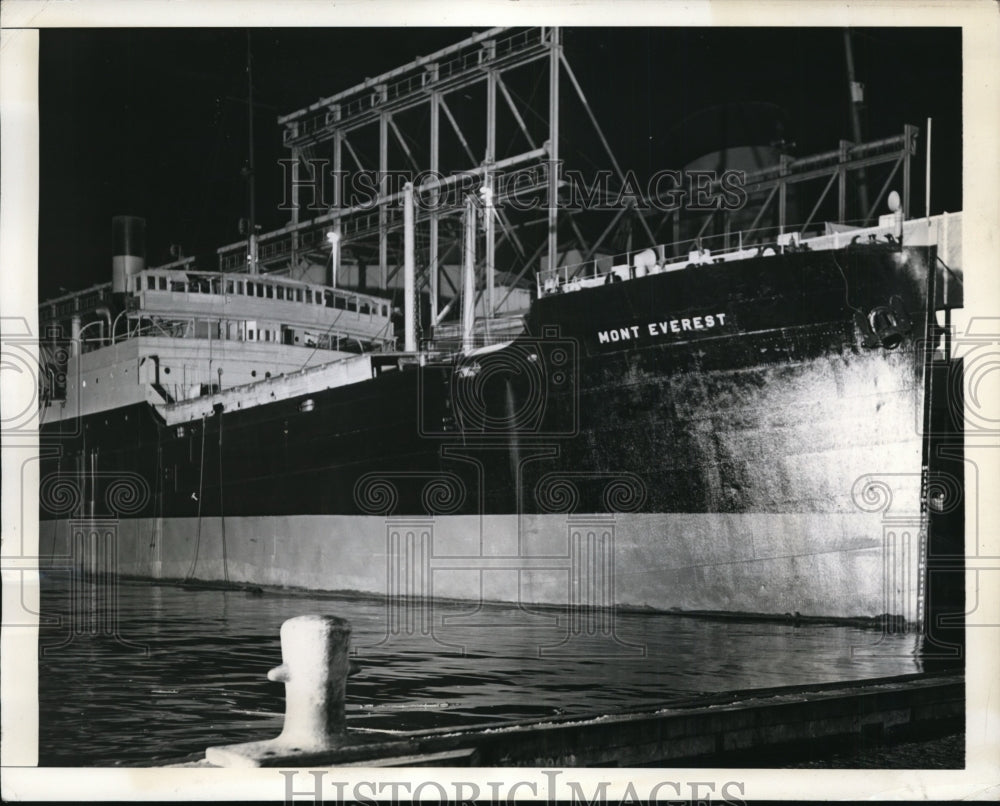 1941 Press Photo New York French Ship under guard in the US NYC - Historic Images