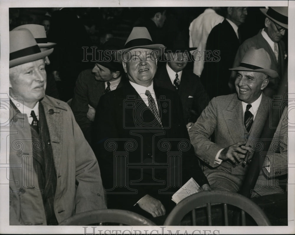 1937 Press Photo New York Ex President Herbert Hoover at World Series in NYC - Historic Images