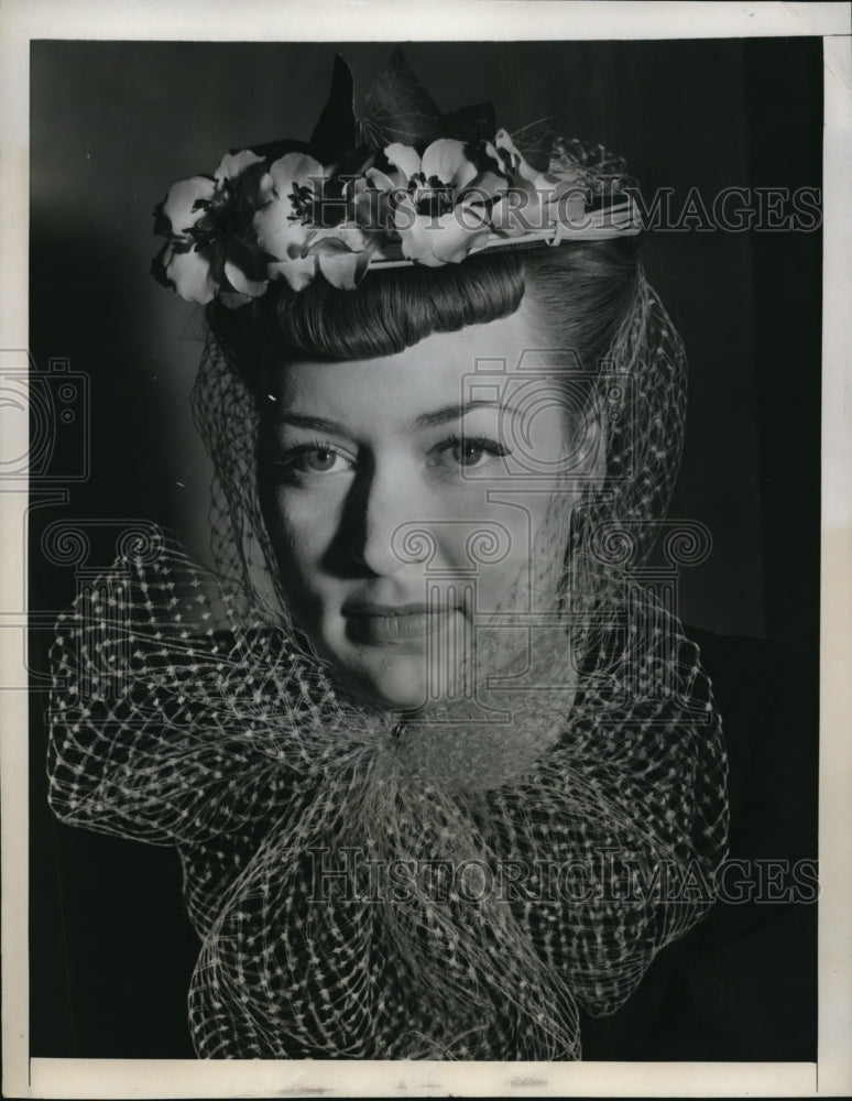 1941 New York Navy Sailor Hat Designed by Helen Liebert NYC-Historic Images