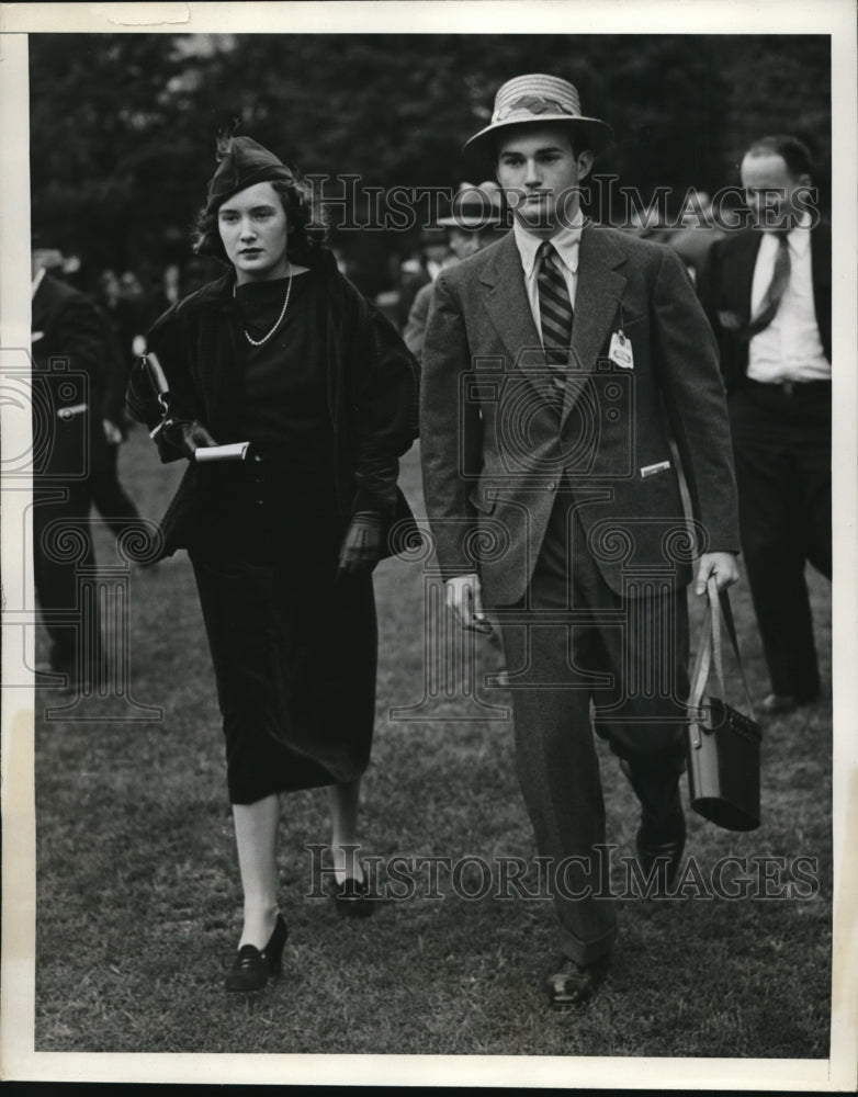 1936 Press Photo New York Edwina Atwell, Philip Randolph Pell at Belmont NYC - Historic Images