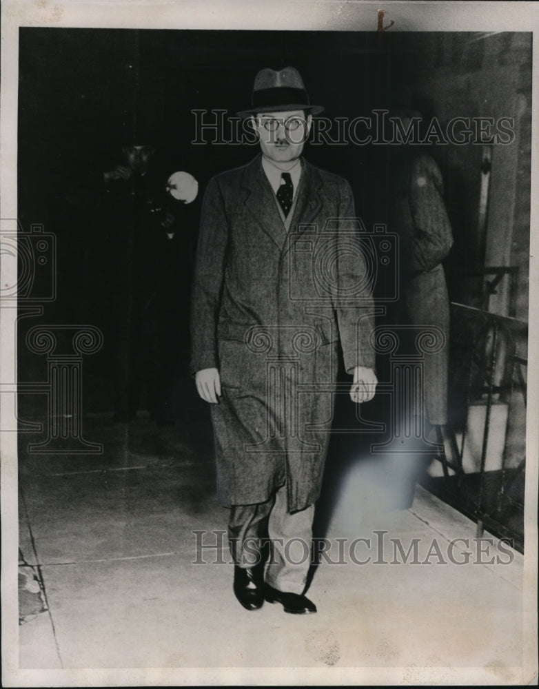 1936 Press Photo New York Lewis Titterton, husband of murder victim NYC - Historic Images