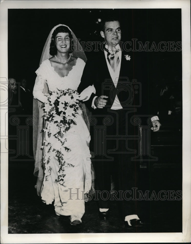 1941 Press Photo New York Sarah A Derby weds Robert T Gannett 2nd NYC-Historic Images