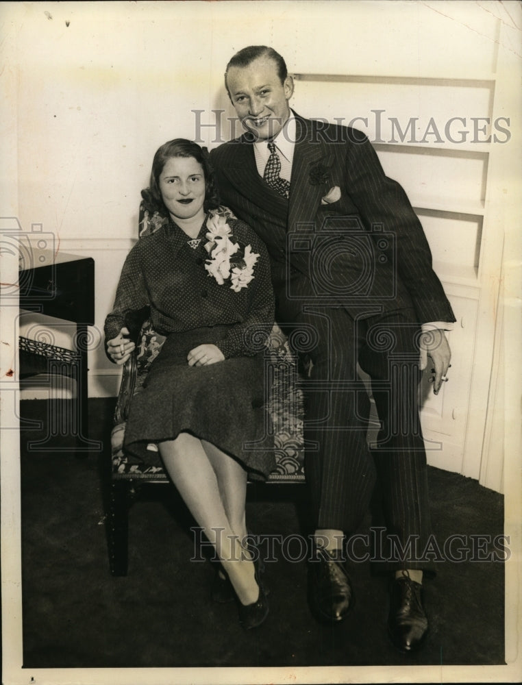 1936 Press Photo New York Ruth Moffitt and Warren Johnson NYC - neny13271-Historic Images