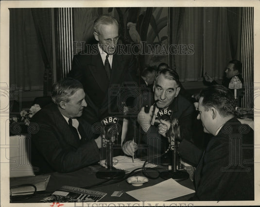 1941 Press Photo New York Defense and Tomorrow's World Discussion NYC - Historic Images