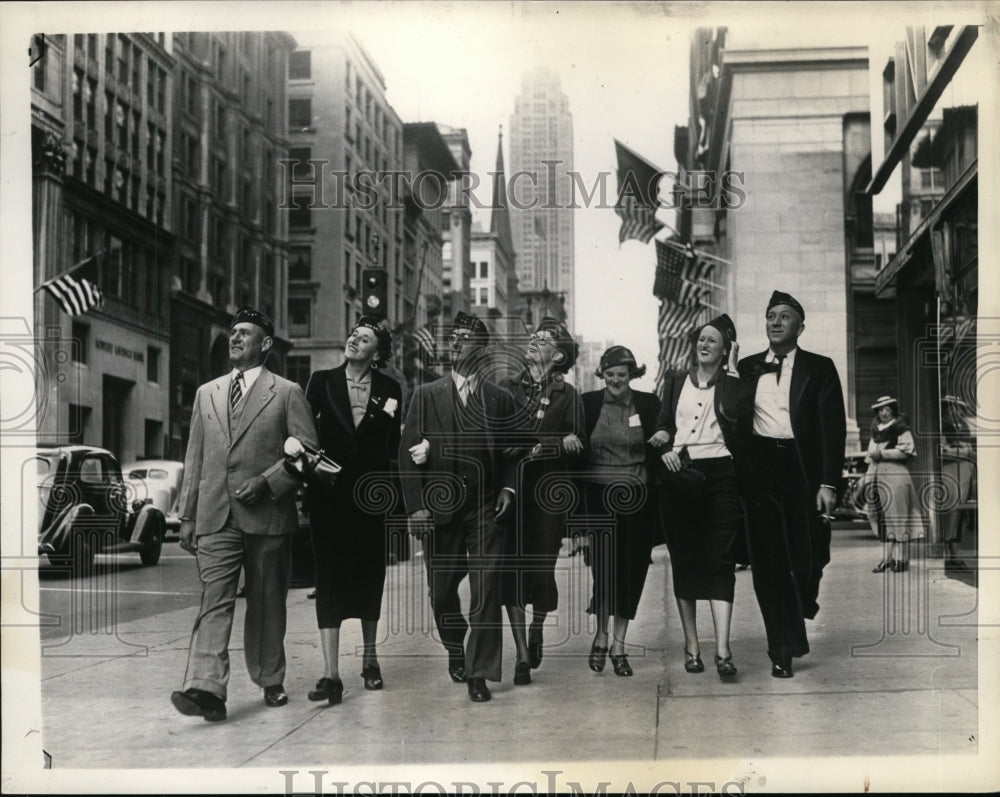 1937 Press Photo New York Eve of Legion Convention NYC - neny14068-Historic Images