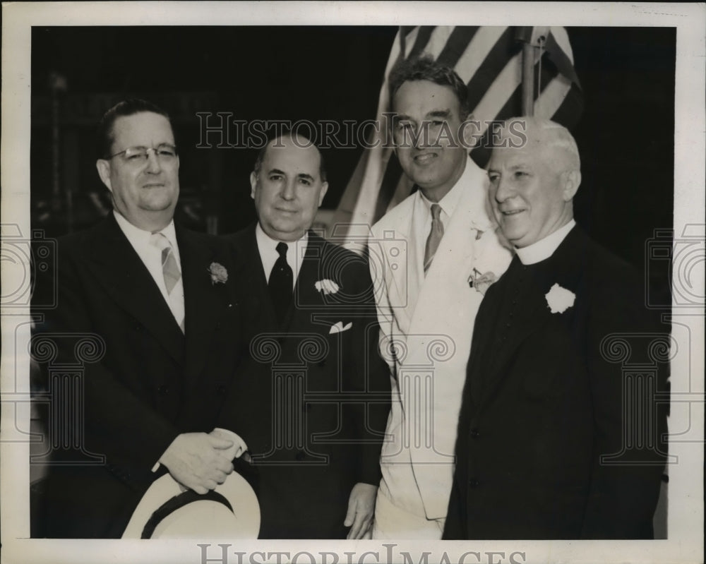 1939 Press Photo NEw York Group attends dedication of Canal Street Annex NYC-Historic Images