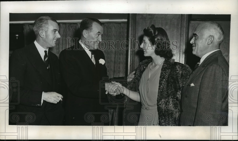 1946 Press Photo New York British Press Honored at Dinner NYC - Historic Images