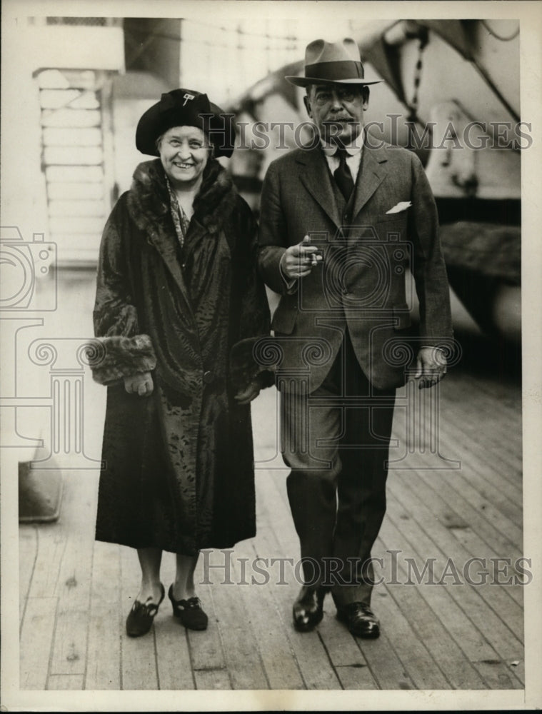 1929 Press Photo New York  Society pair Mr &amp; Mrs Louis Mansfield Ogden in NYC - Historic Images