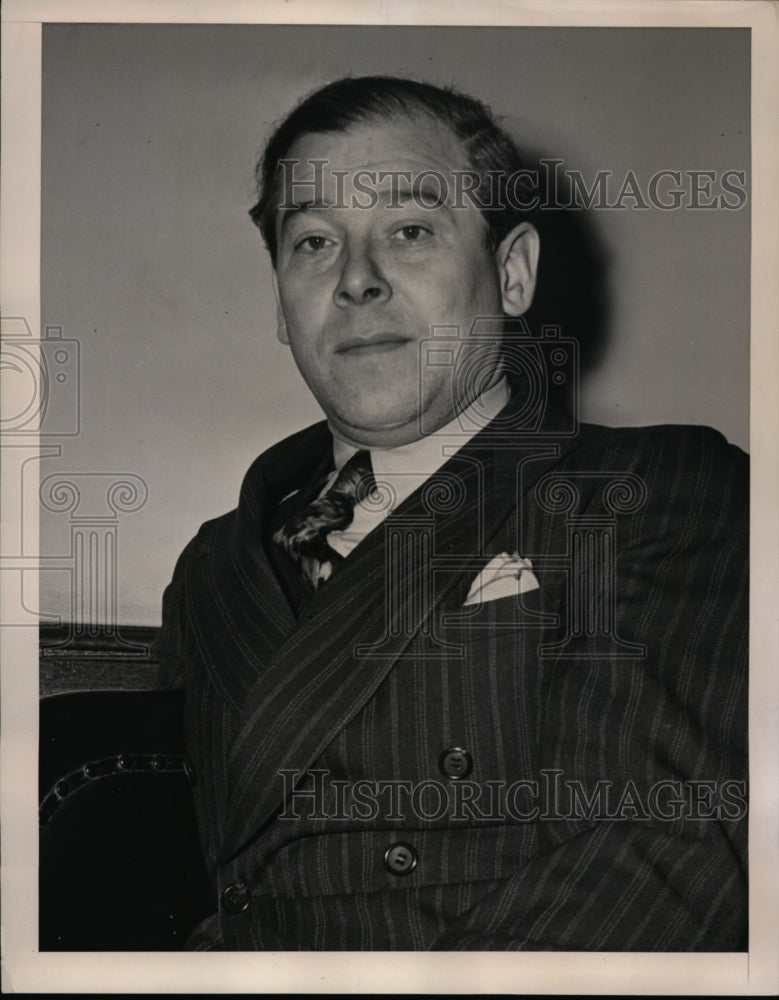 1941 Press Photo New York Hymie Caplin Charged with Cheating at Cards NYC - Historic Images