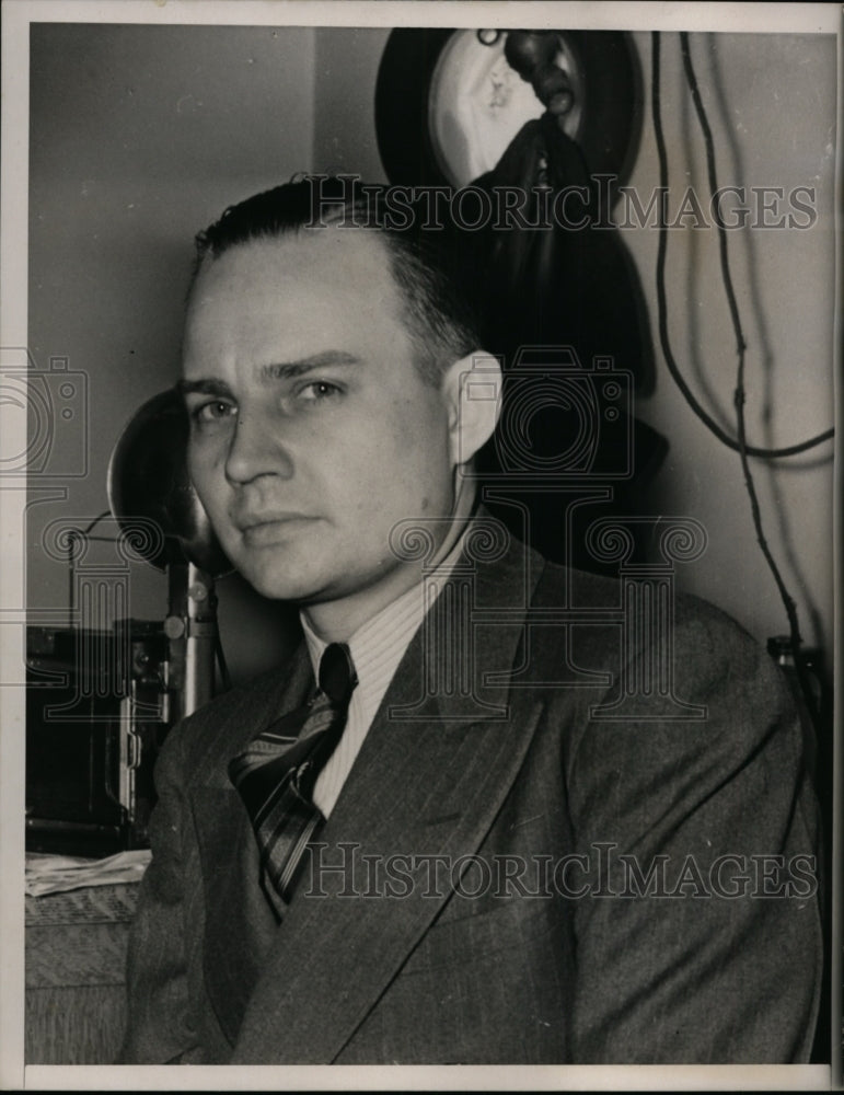 1939 Press Photo New York Mr. Hill  Interviewed After Taking the Stand NYC - Historic Images