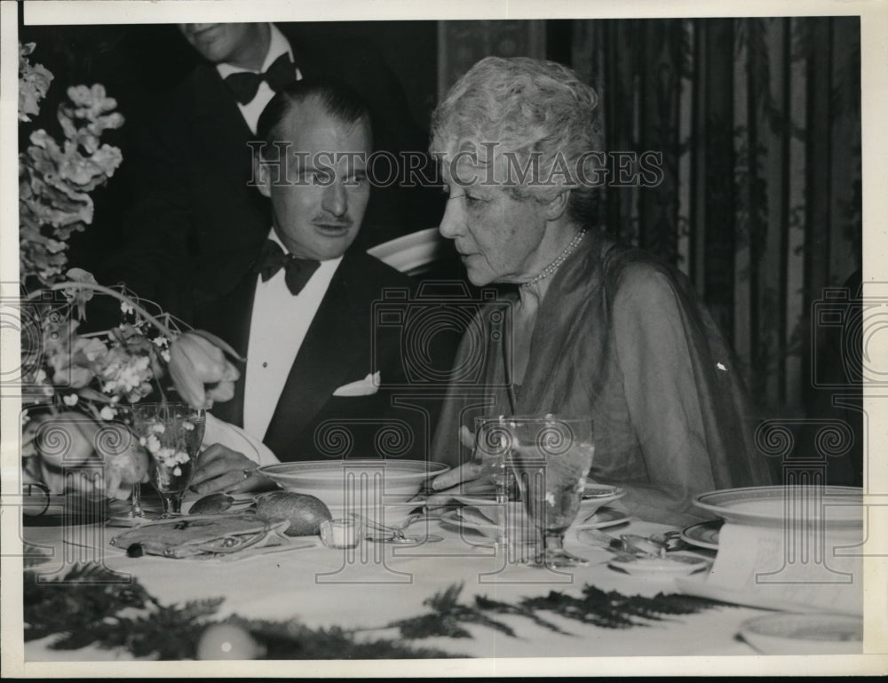 1936 Press Photo New York Hugh W. Robertson &amp; Mrs. Nicholab Murray Butler NYC - Historic Images