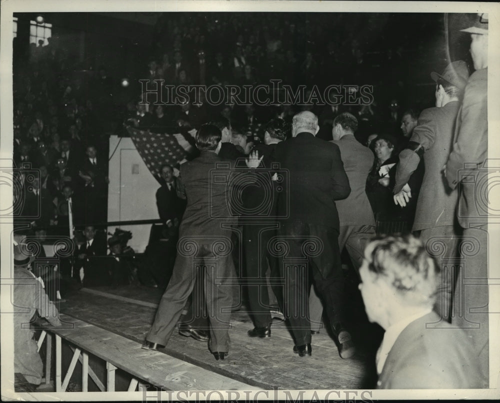 1934 Press Photo NEW YORK REDS SOCIALISTS POLICE IN FREE-FOR-ALL NYC - Historic Images