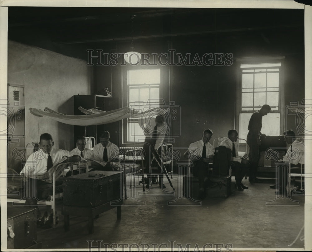 1930 Press Photo New York Barracks on Governor's Island NYC - Historic Images