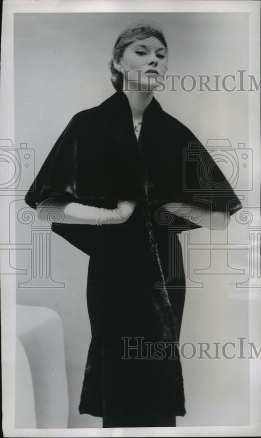 1950 New York Jet Alaska Sealskin in cape stole by Frederica NYC-Historic Images