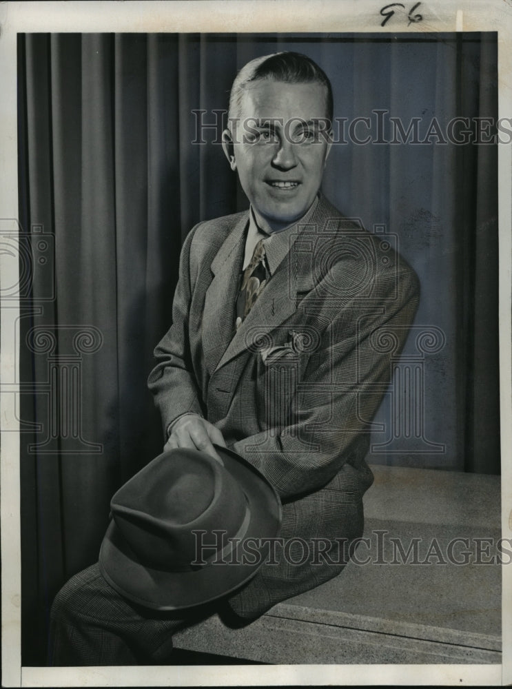 1947 Press Photo New York Tailors Designers Ass Fashion Show Hotel Roosevelt NYC - Historic Images