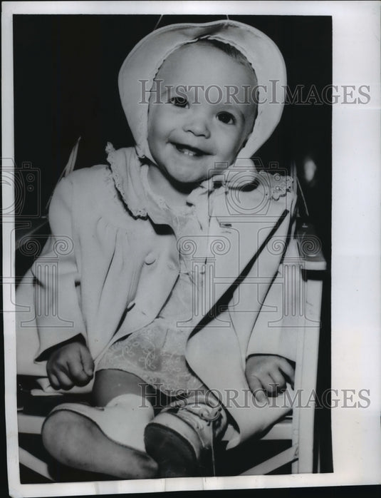 1956 Press Photo New York Carren Lee Heaps travel with her mother to La Mesa - Historic Images