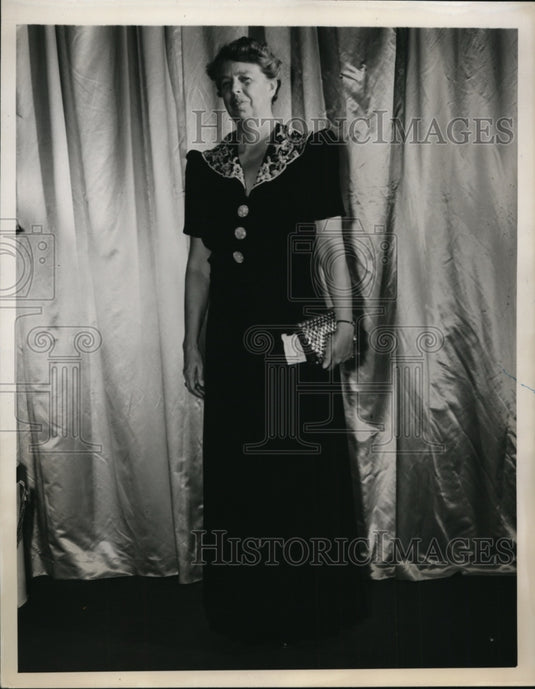 1940 NEW YORK NEW GOWN IN FIRST LADY'S FALL-WINTER WARDROBE NYC-Historic Images