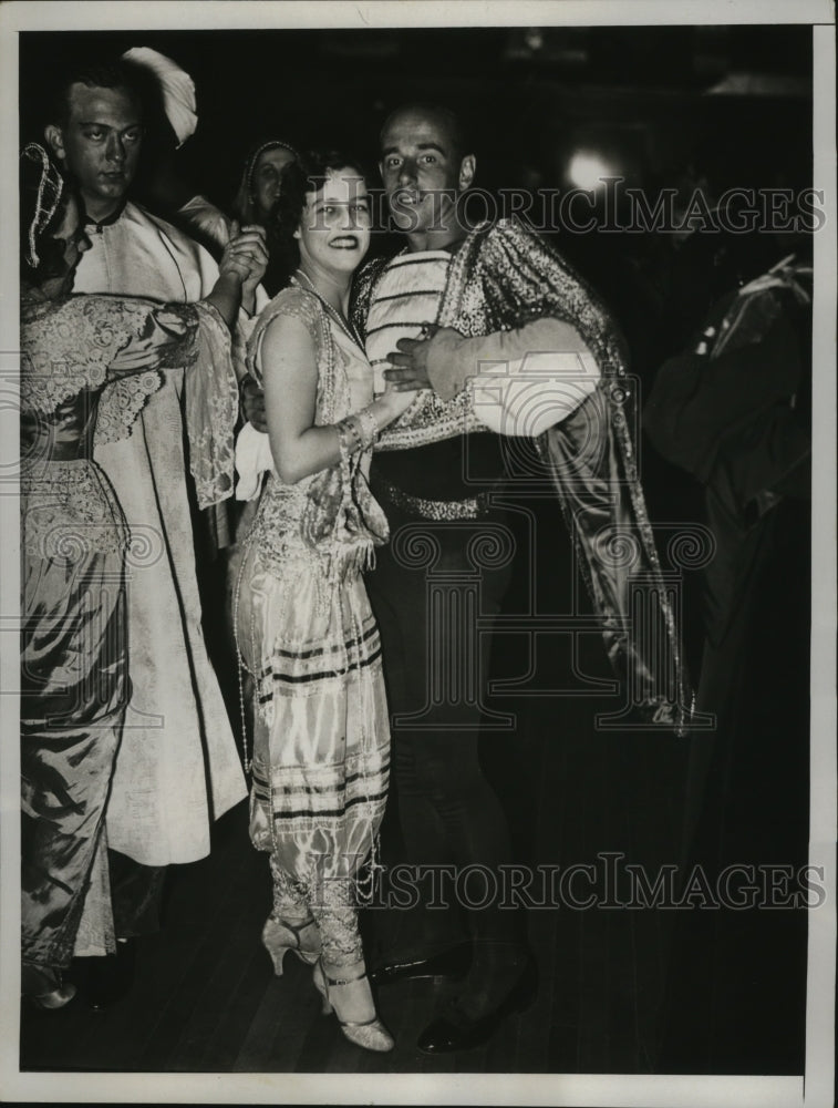 1934 Press Photo New York Anne K.Carley at the Colorful Annual Beaus Arts Ball-Historic Images