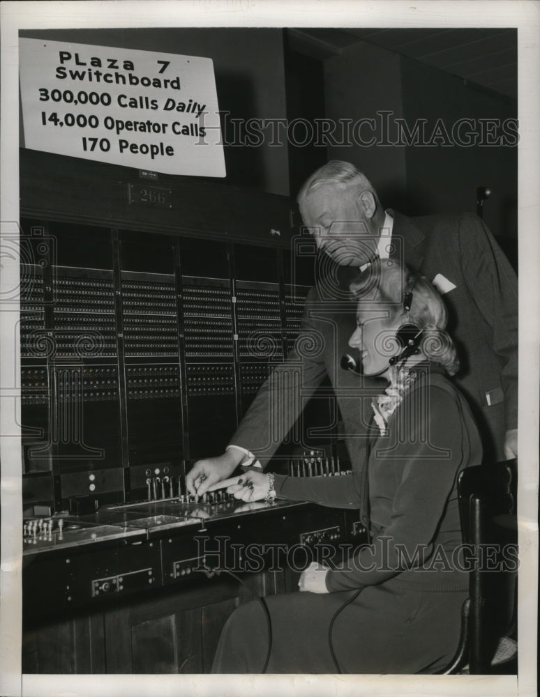 1947 NEW YORK NEW TELEPHONE EXCHANGE TO OPEN NYC-Historic Images