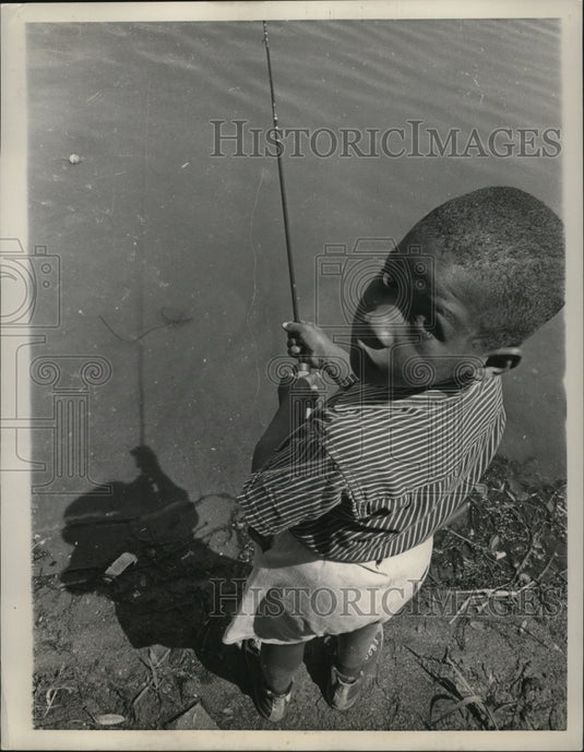 1959 NEW YORK SIX-WEEK JUNIOR FISHING CONTEST NYC-Historic Images