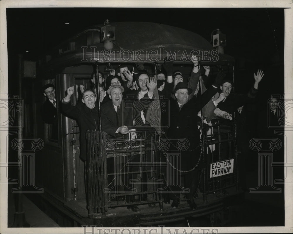 1944 New York Elevated Train NYC-Historic Images