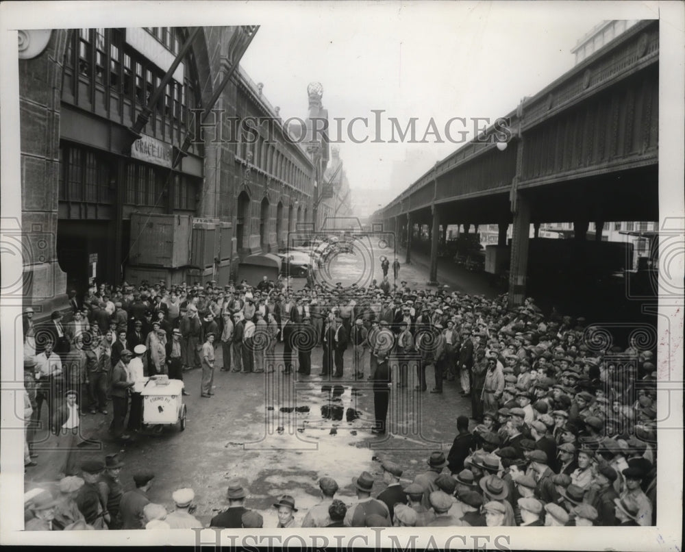 1946 New York Maritime strike ends &amp;  men return to work NYC-Historic Images