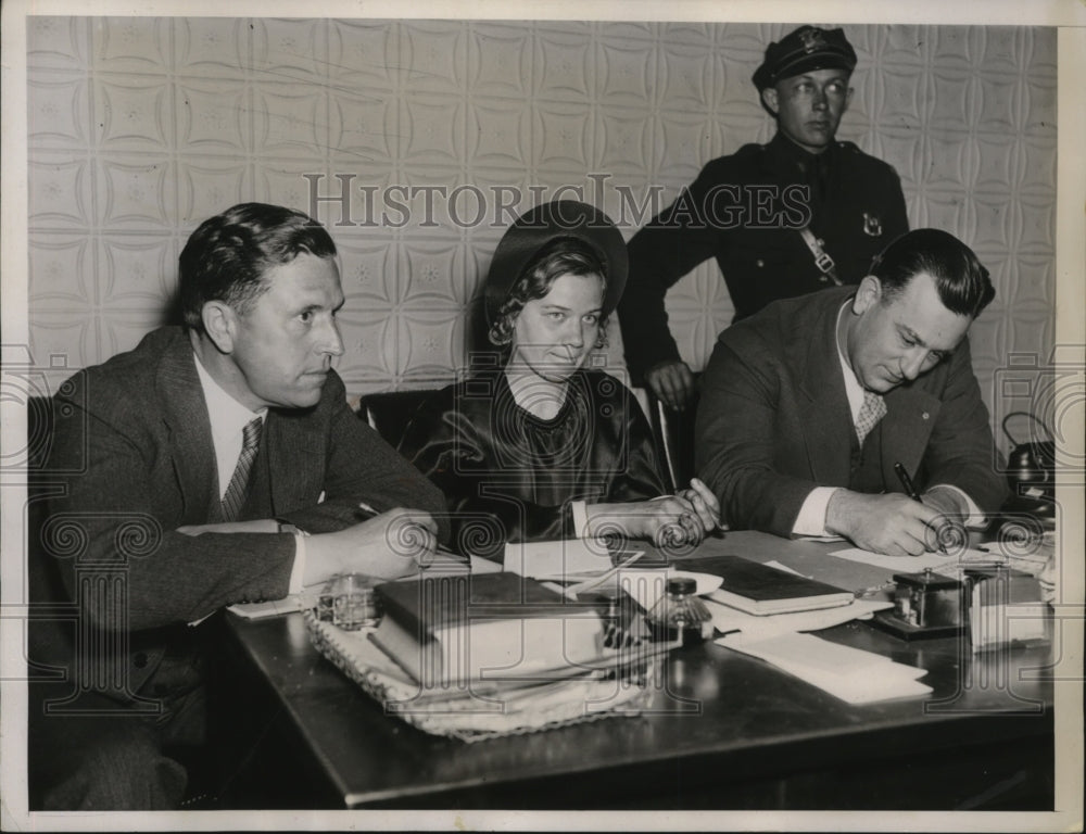 1937 Press Photo New York DA Barron Hill,asst DA Joseph Arata NYC - neny24725-Historic Images