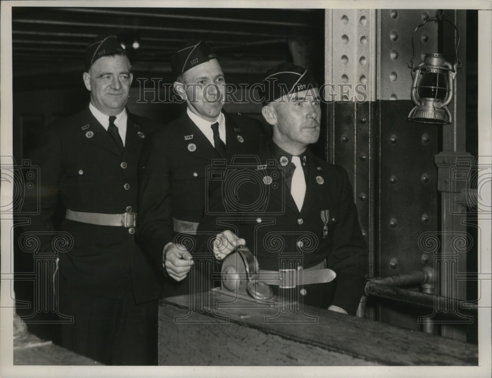 1937 Press Photo New York John McEvoy, Duncan McKell, Fred Alexander Subway NYC-Historic Images