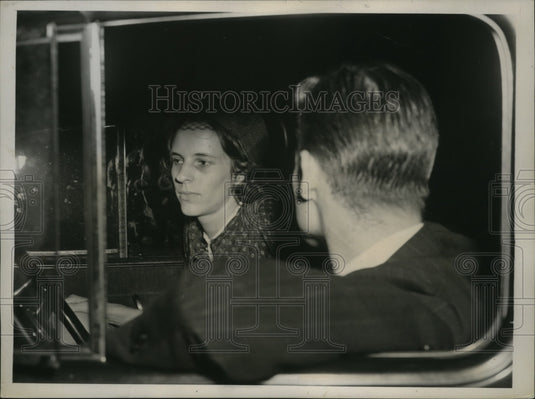 1938 Press Photo New York Mr & Mrs Lewis Ray Arrive on French Line Pier NYC - Historic Images