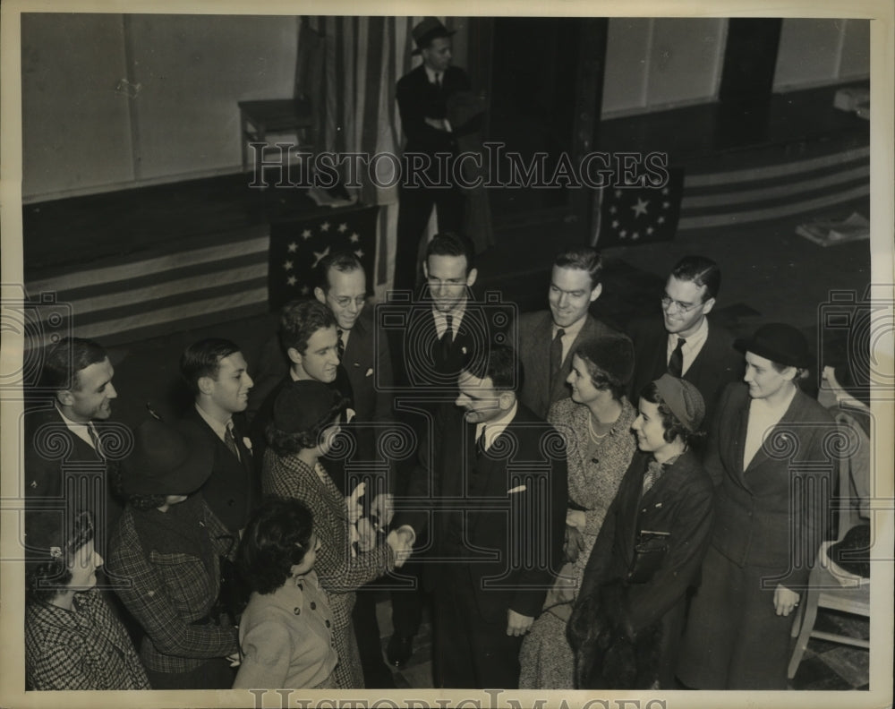 1937 Press Photo NEW YORK THOMAS E. DEWEY CANDIDATE FOR DISTRICT ATTORNEY NYC - Historic Images