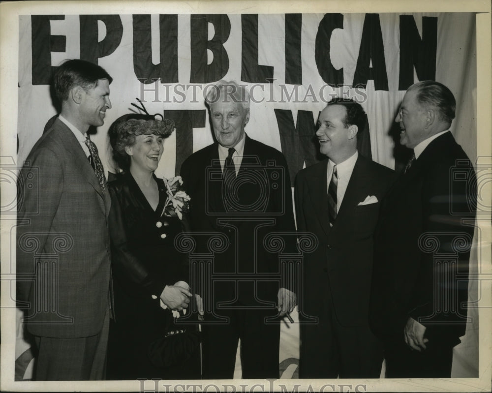 1943 Press Photo New York GOP post war meet in NY, Denison Hull in NYC - Historic Images