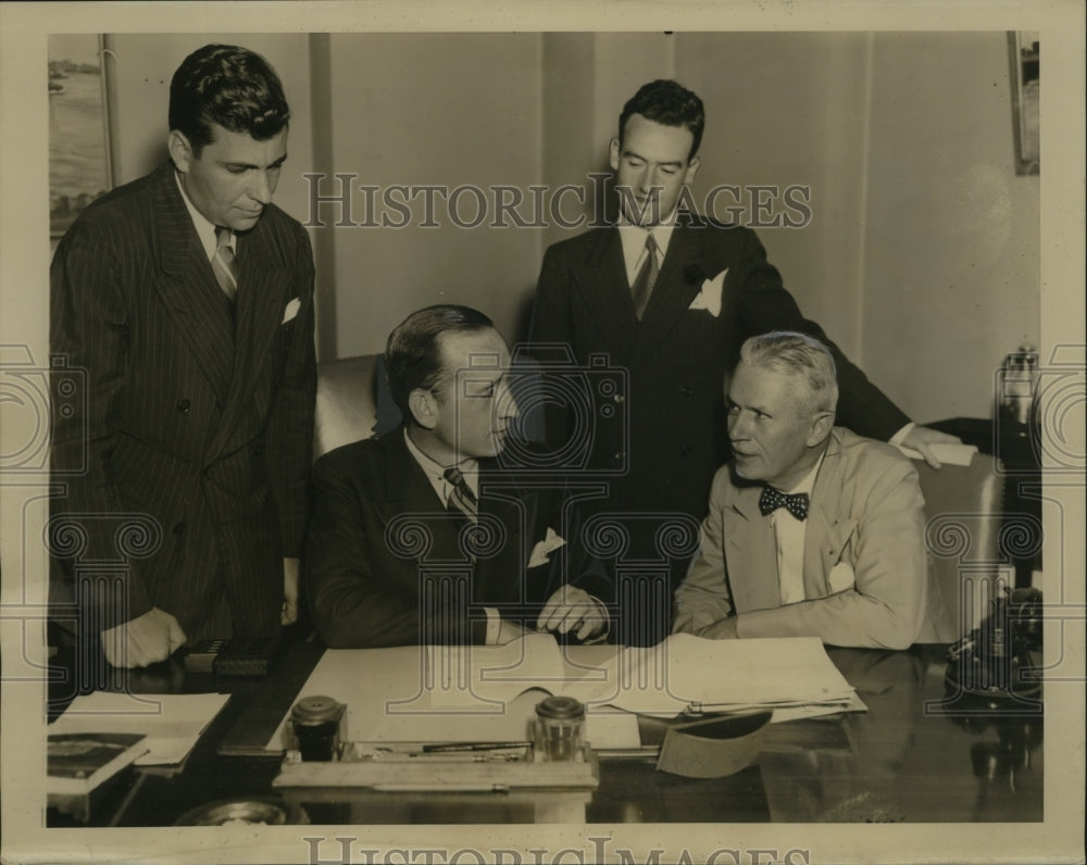 1939 Press Photo NEW YORK SOMERVELL CONFERS WITH U.S. ATTORNEY ON WPA STRIKE NYC - Historic Images