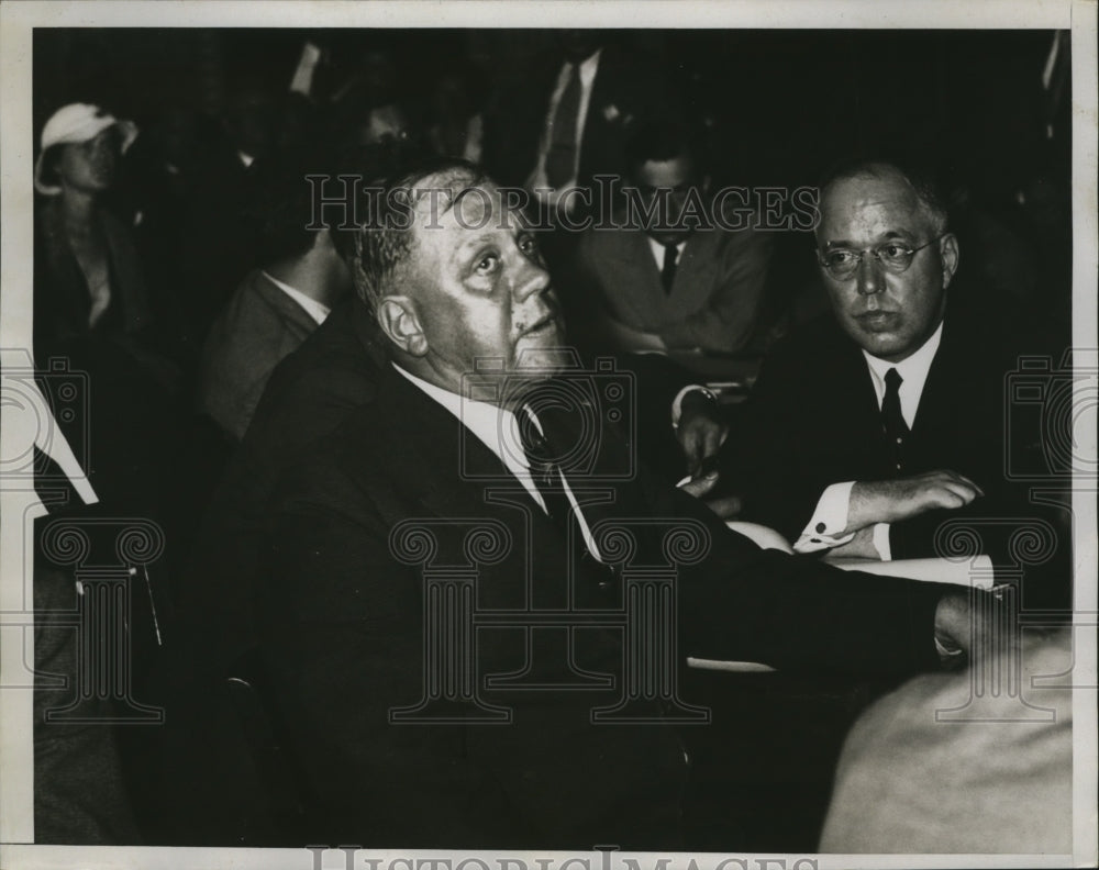 1934 Press Photo New York Charles Menken testifies about Morro Castle in NYC - Historic Images