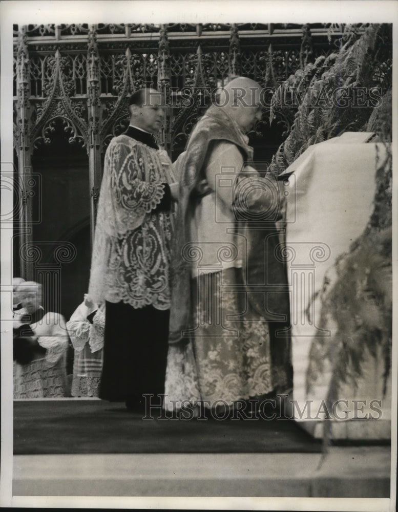 1937 Press Photo New York Monsignor Lavelle at St Patrick&#39;s Cathedral NYC-Historic Images